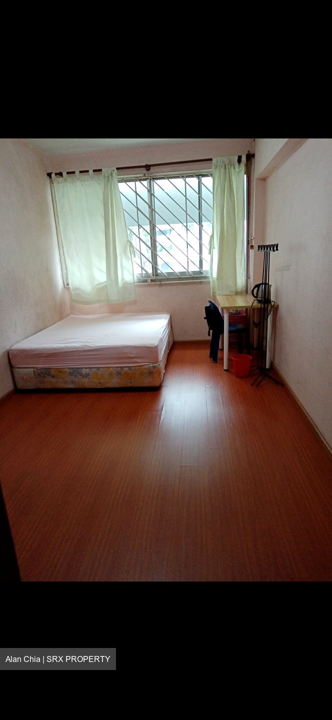Blk 923 Jurong West Street 92 (Jurong West), HDB 5 Rooms #626971131